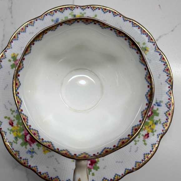 Vintage Royal Albert: 3 Piece Set - Picture 5 of 10